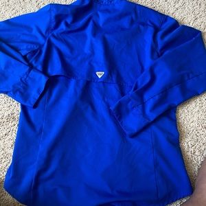 Columbia fishing shirt